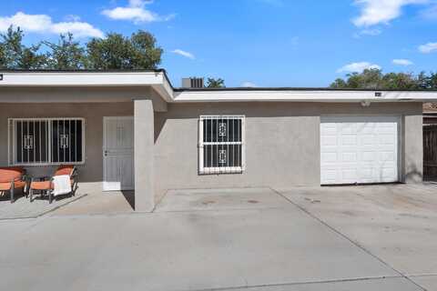 1516 1/2 Gallegos Road SW, Albuquerque, NM 87105
