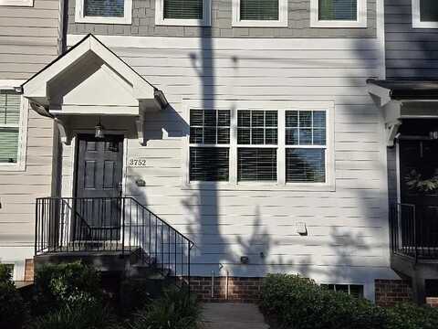 3752 Oxford Circle, Doraville, GA 30340