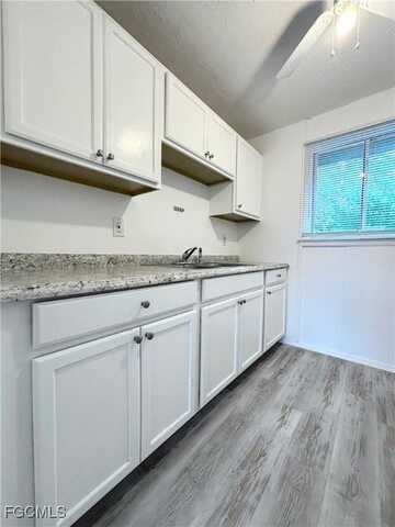 3215 Jeffcott Street unit: 2, Fort Myers, FL 33916