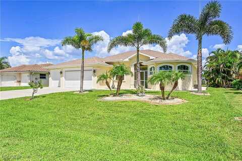 233 Fairway Road, Rotonda West, FL 33947