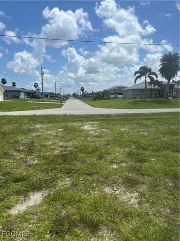 1840 NW 19th Avenue, Cape Coral, FL 33993