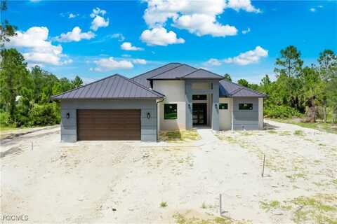 2481 24th Avenue NE, Naples, FL 34120