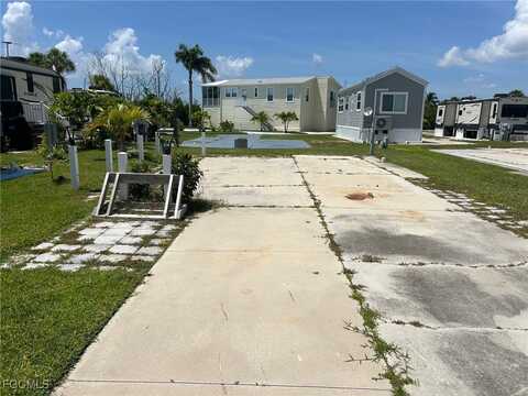 19681 Summerlin RD #C22, Fort Myers, FL 33908