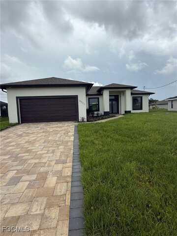 5033 BRISTO Street, Lehigh Acres, FL 33971