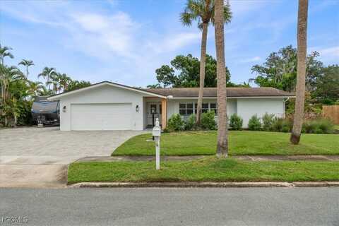 1039 Bayshore Avenue, Fort Myers, FL 33919
