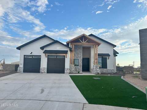 300 Emerald Earth Lane, Horizon City, TX 79928