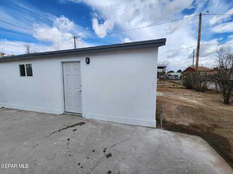 116 N Clark Drive unit: B, El Paso, TX 79905