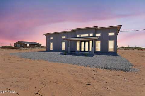 693 San Jose, Chaparral, NM 88081