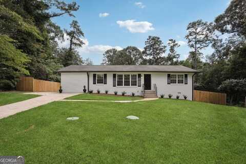 6751 Davidson, Lithonia, GA 30058
