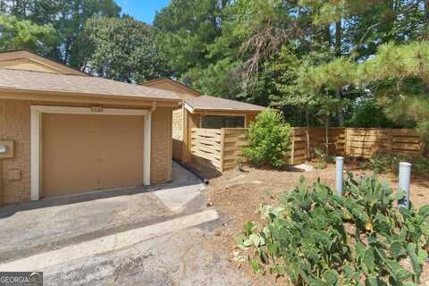 841 Lake Hollow, Marietta, GA 30064