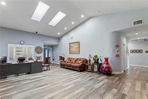 4300 Del Monte Avenue, Las Vegas, NV 89102