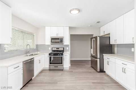 1832 Merze Avenue, Henderson, NV 89011