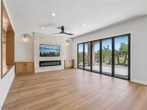9105 Villa Ridge Drive, Las Vegas, NV 89134