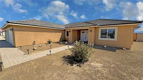 581 E Jaybird Street, Pahrump, NV 89048