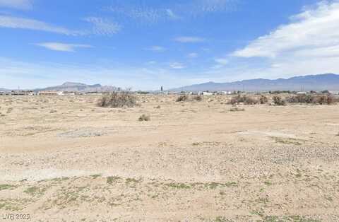 800 W Brady Lane, Pahrump, NV 89048