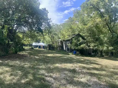 669 N Dade 181, Greenfield, MO 65661