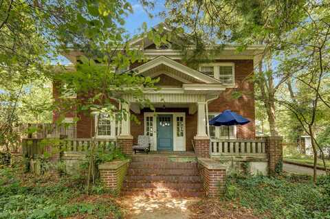 1657 S Kimbrough Avenue, Springfield, MO 65807