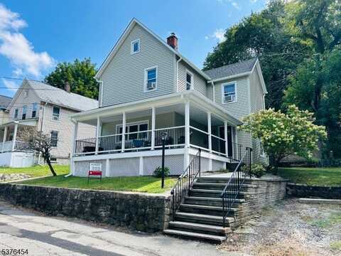 26 New Hampshire St, Newton, NJ 07860
