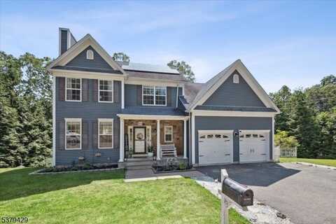 344 Tulsa Trl, Hopatcong, NJ 07843