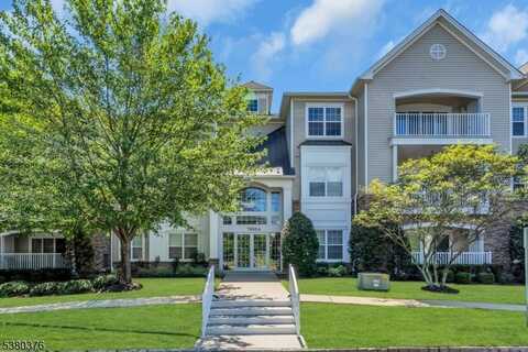 7106 WESTOVER WAY, Franklin, NJ 08873