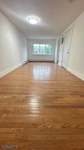 18-20 Irvine Turner Blvd, Newark, NJ 07103
