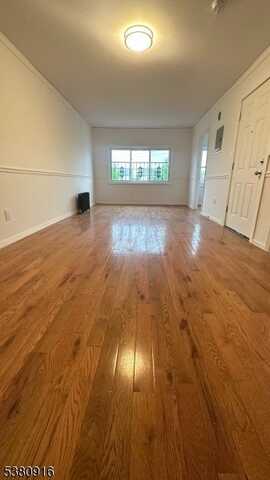 18-20 Irvine Turner Blvd, Newark, NJ 07103