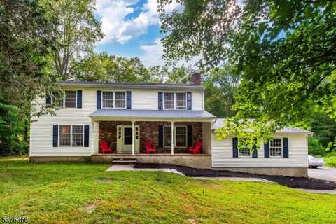 14 Kimberly Ct, Sparta, NJ 07871