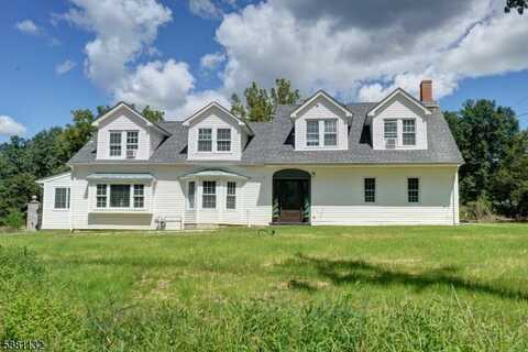 698 Foothill Rd, Bridgewater, NJ 08807