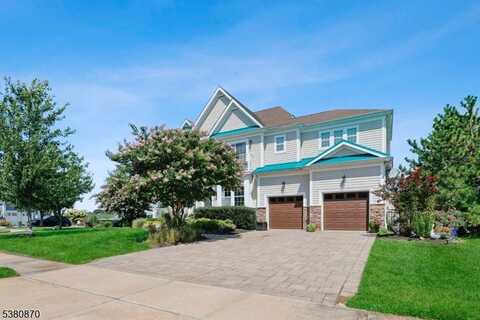 125 Northeast Dr, Brick, NJ 08724