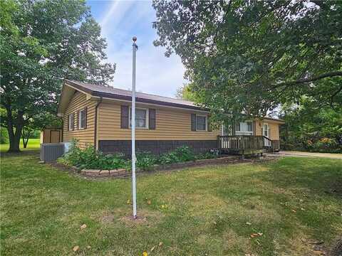 126 Oak Haven Drive, Richmond, KS 66080
