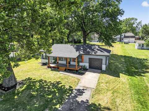 7600 Woodson Road, Raytown, MO 64138