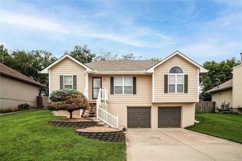 19310 Diamond Lane, Smithville, MO 64089
