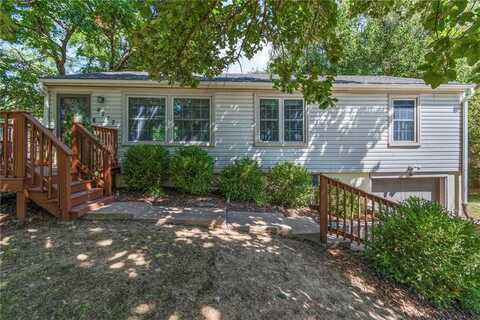 4227 NE Chaumiere Road, Kansas City, MO 64117