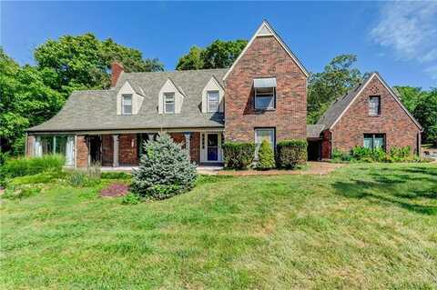 7612 E Gregory Boulevard, Kansas City, MO 64133