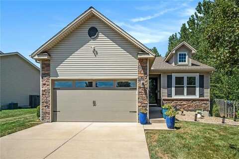1100 SW Blackpool Drive, Raymore, MO 64083