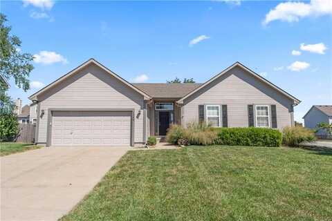 1240 S 6th Street, Louisburg, KS 66053