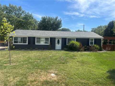 8105 N SUMMIT Street, Kansas City, MO 64118