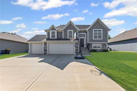 6720 N Cypress Avenue, Kansas City, MO 64119