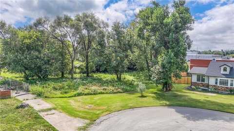 6123 Noland Road, Shawnee, KS 66216