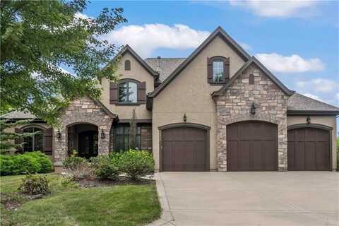 15216 Perry St Street, Overland Park, KS 66221