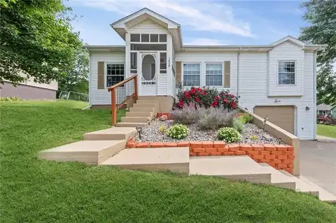 1408 Oak Street, Atchison, KS 66002