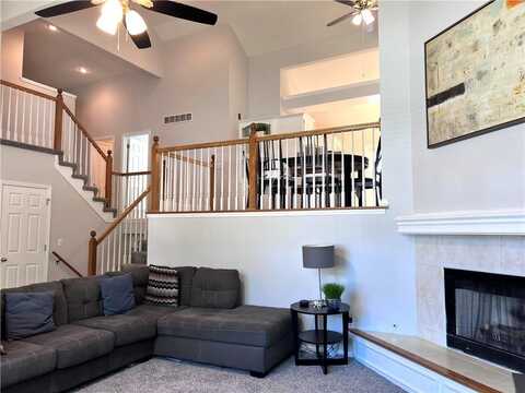 13641 W 129th Street, Olathe, KS 66062