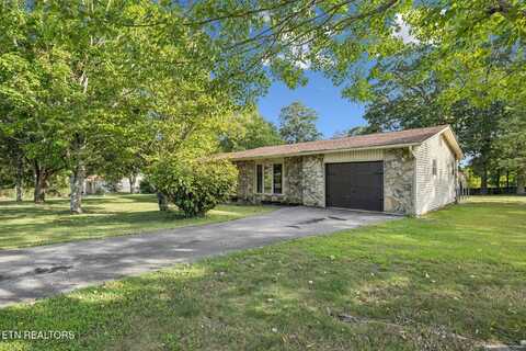341 Ellis Rd, Lenoir City, TN 37771