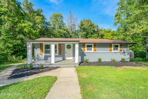 103 Houston Ave, Oak Ridge, TN 37830