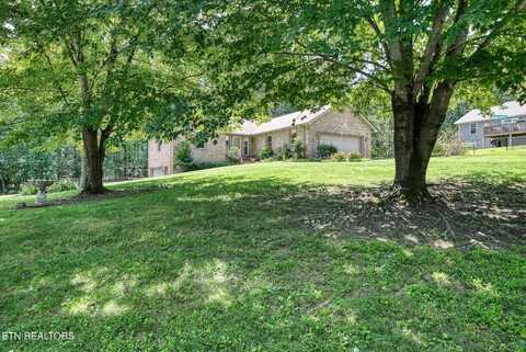3100 Opalochee Drive, Crossville, TN 38572