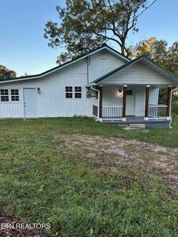 519 Whitman Hollow Rd, La Follette, TN 37766