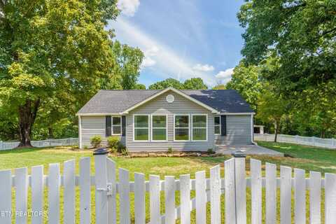 2516 Effler Rd, Maryville, TN 37803