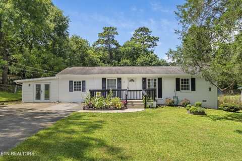 1133 NW Ferd Hickey Rd, Knoxville, TN 37909
