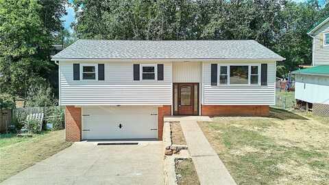 5113 Hopewell Drive, Cross Lanes, WV 25313