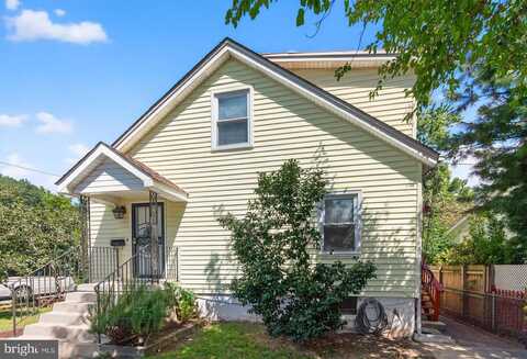3700 WEBSTER ST, BRENTWOOD, MD 20722